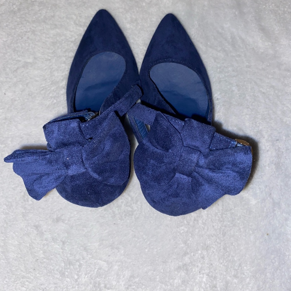 Size 8 can also fit like 7.5